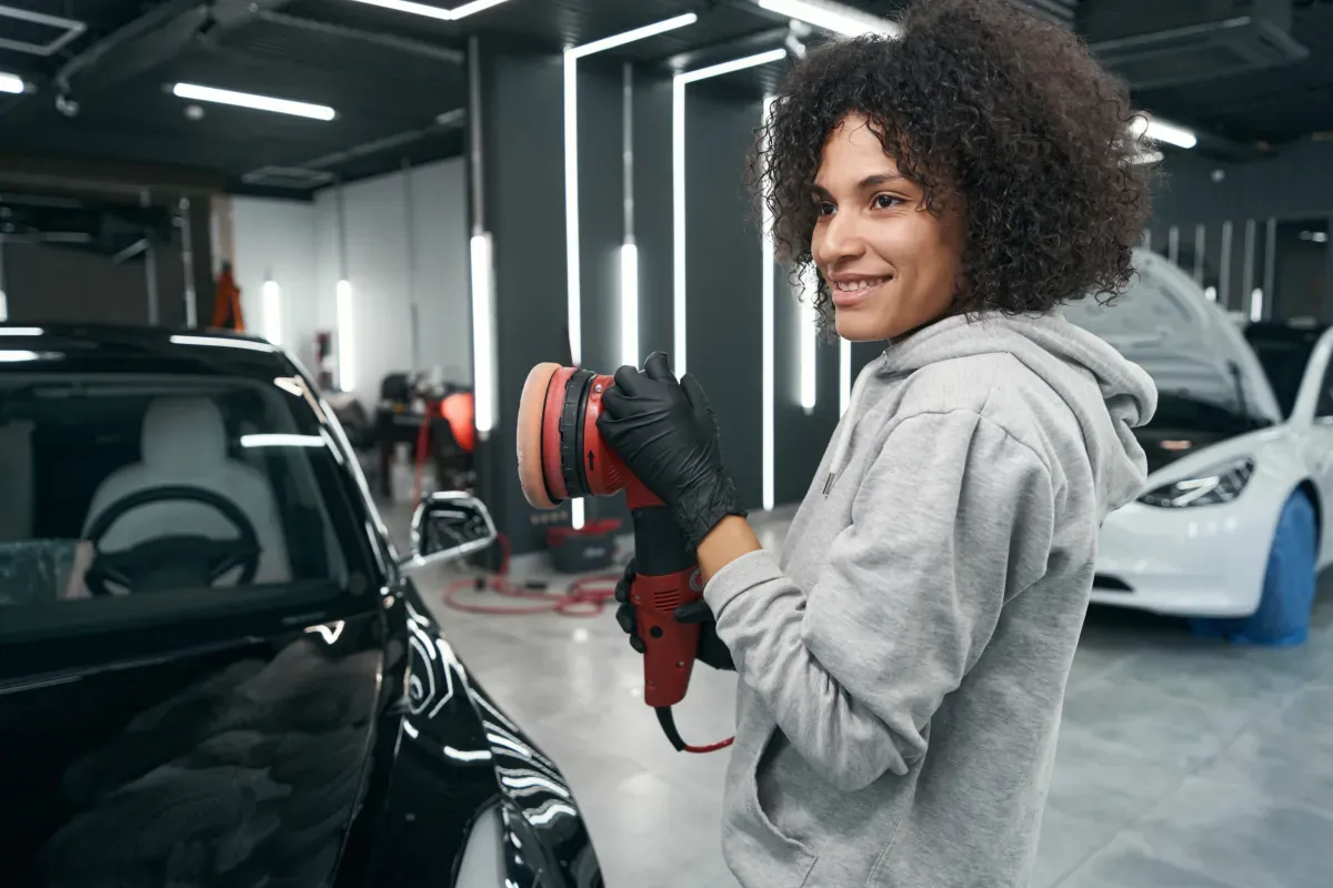 Auto body technician